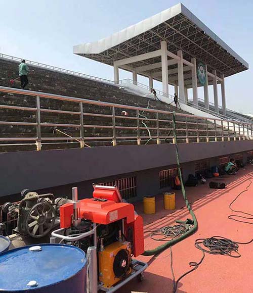 體育場看臺聚脲防水(圖2) H5600體育看臺聚脲防水施工噴涂機(jī)
