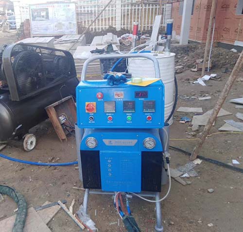 聚氨酯高壓噴涂機小型(圖1) Q5200聚氨酯高壓噴涂機小型施工設(shè)備