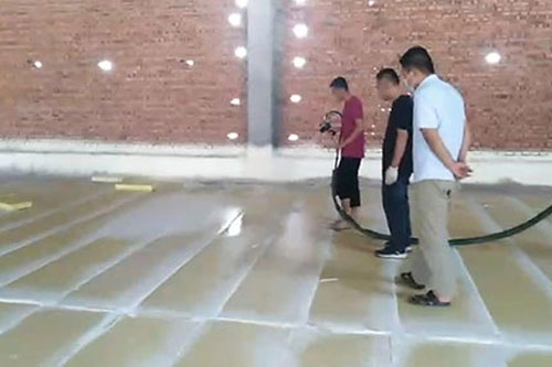 聚氨酯冷庫保溫噴涂發(fā)泡 施工設(shè)備(圖2) 聚氨酯冷庫保溫噴涂發(fā)泡