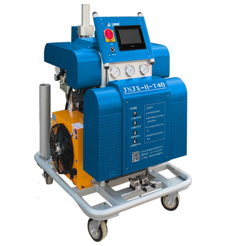 酒店隔墻隔音噴涂全水聚氨酯發(fā)泡設(shè)備(圖1) 液壓聚氨酯噴涂機