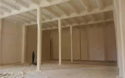 冷庫(kù)噴涂聚氨酯(圖1) 冷庫(kù)噴涂聚氨酯原料發(fā)泡案例